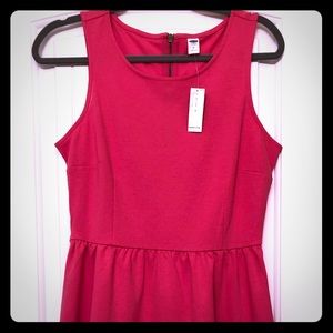 Old Navy bright pink sleeveless dress